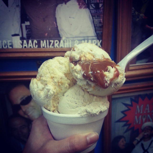 captain crunch at max and mina's