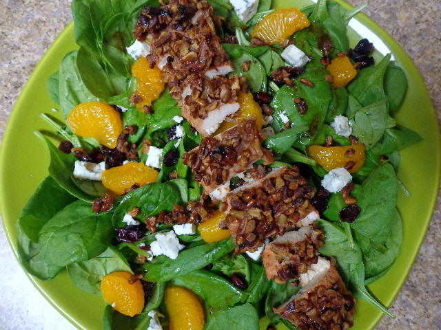 copycat tgif pecan crusted chicken salad2